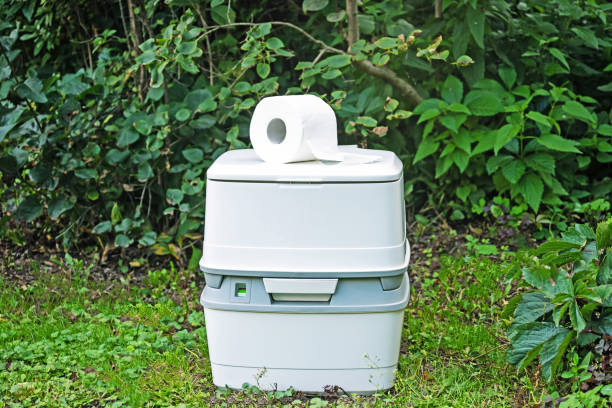 Best Portable restroom trailer rental  in Briarcliff, TX